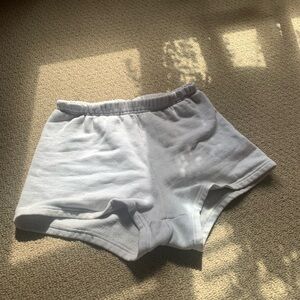 Aritzia TNA Cozy Fleece shorts